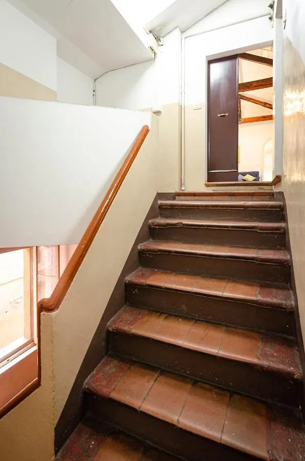Stylish One Bedroom In The Heart Of Bologna Apartment