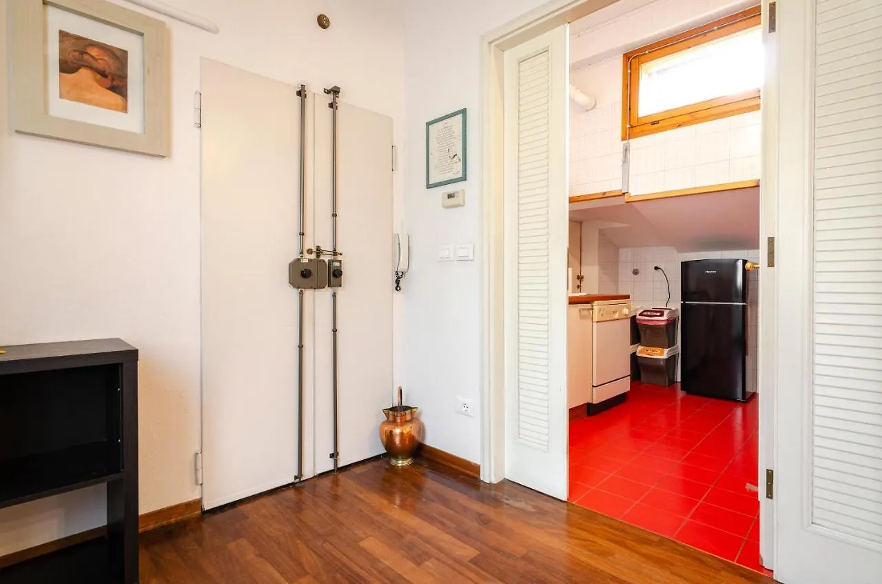Stylish One Bedroom In The Heart Of ボローニャ